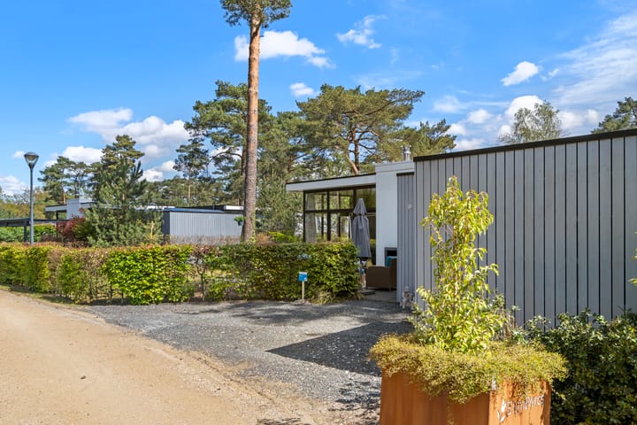 Foto 25 van Vijverlaan 1-RJB22