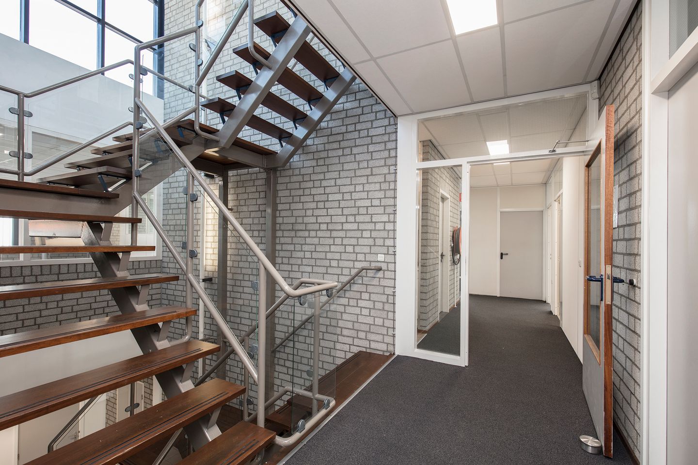 Bekijk foto 3 van Kampstraat 80