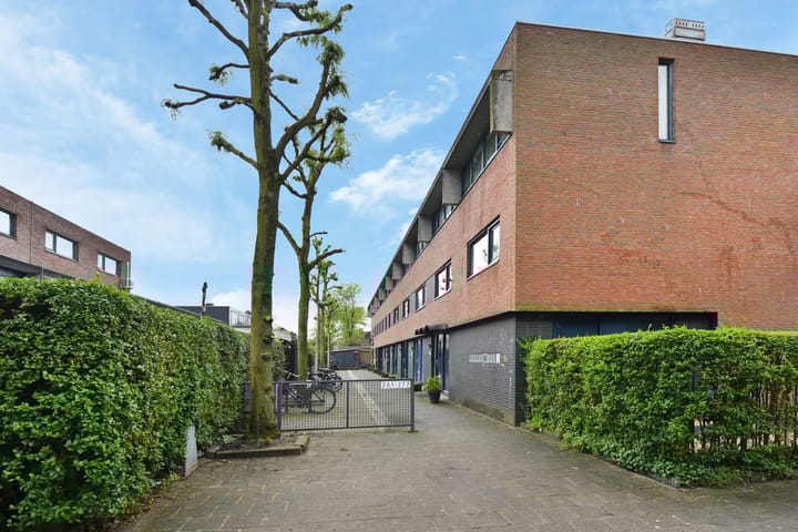 Foto 5 van Lau Mazirellaan 267