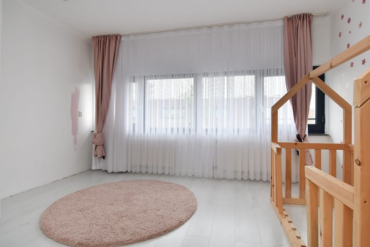 Foto 23 van Lau Mazirellaan 267