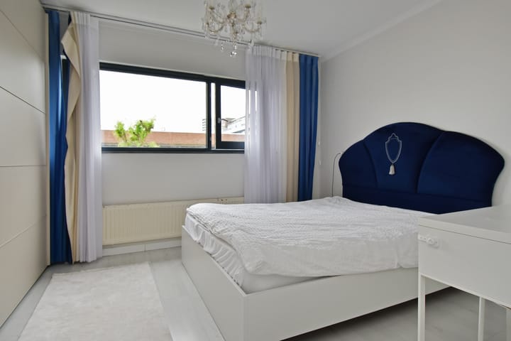 Foto 30 van Lau Mazirellaan 267