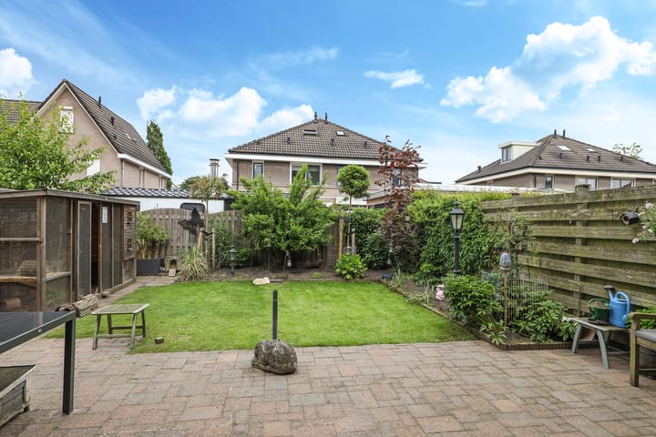 Photo 5 of Willem Alexanderstraat 23