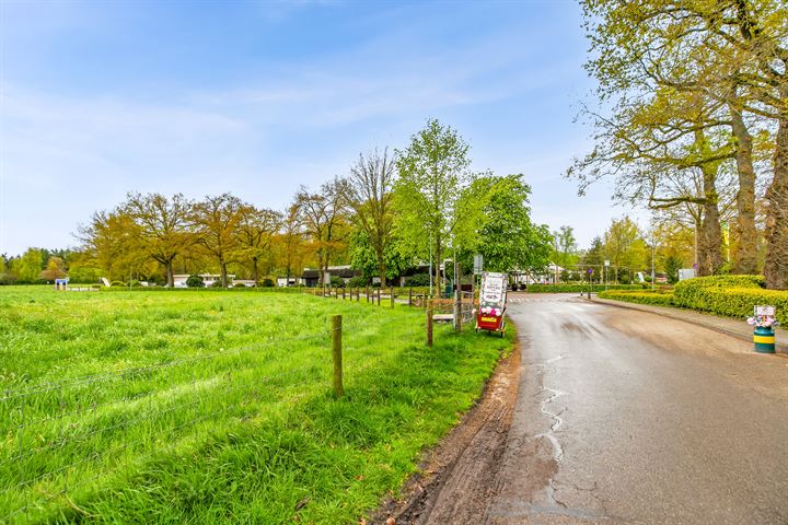 Bekijk foto 47 van Tongerenseweg 5