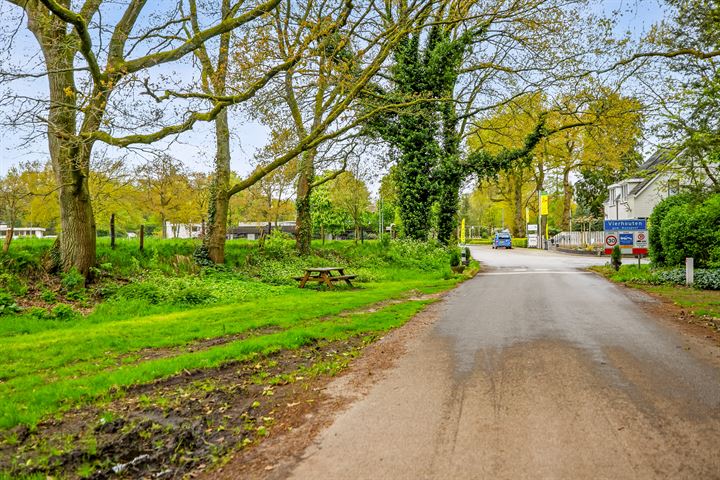 Bekijk foto 49 van Tongerenseweg 5