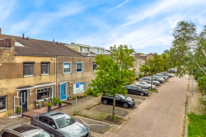 Bekijk foto 30 van Igor Strawinskystraat 66