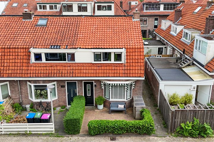 Bekijk foto 38 van Deinumerstraat 27