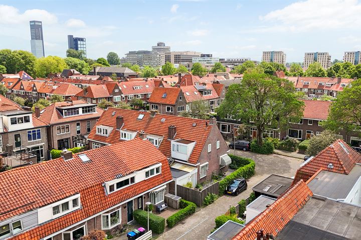 Bekijk foto 41 van Deinumerstraat 27