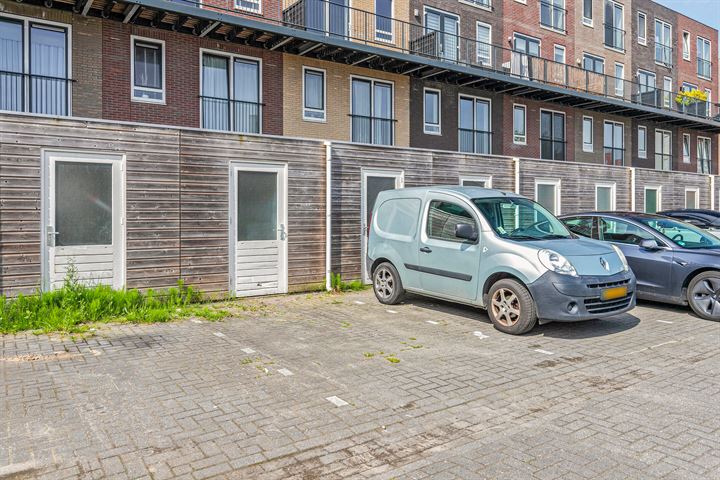 Bekijk foto 36 van Zwitserlandstraat 14