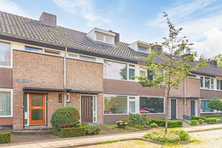 Bekijk foto van Venuslaan 531