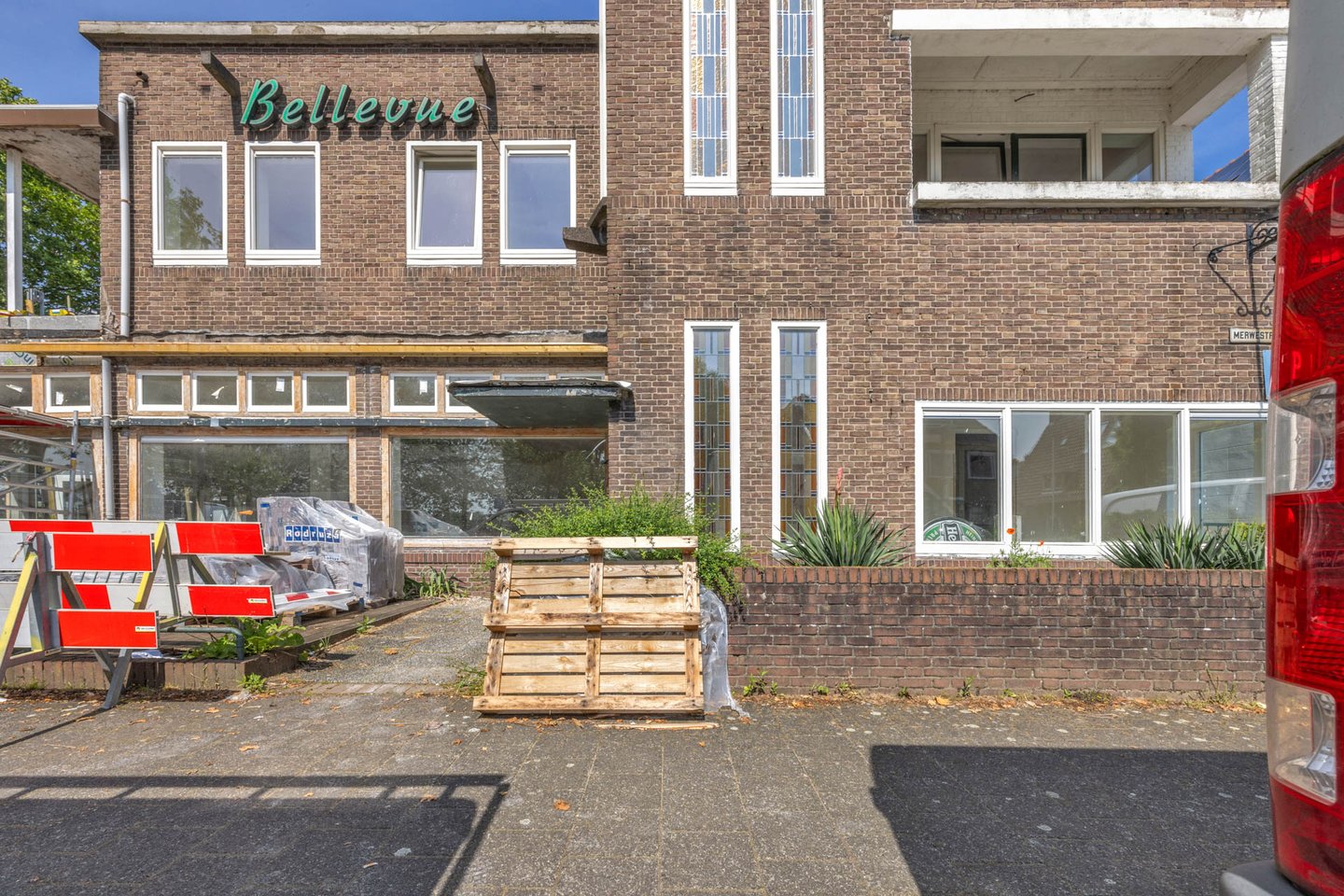 Bekijk foto 1 van Merwestraat 55