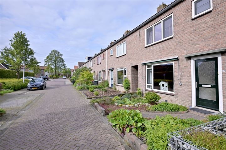 Bekijk foto 32 van Geraniumstraat 29