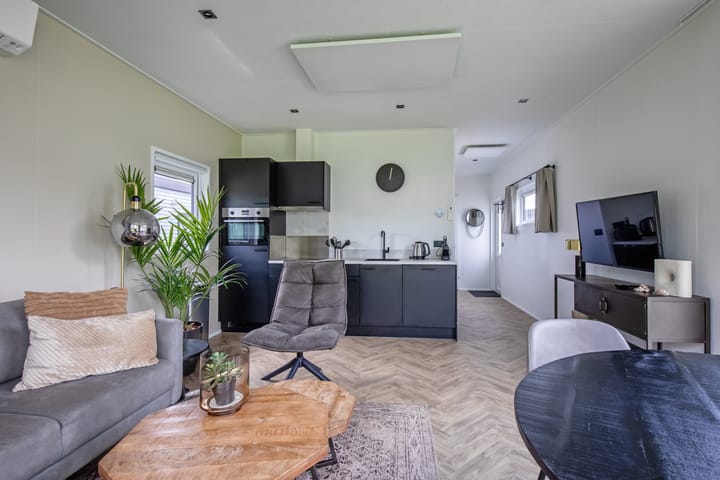 Foto 5 van Postweg 10-110