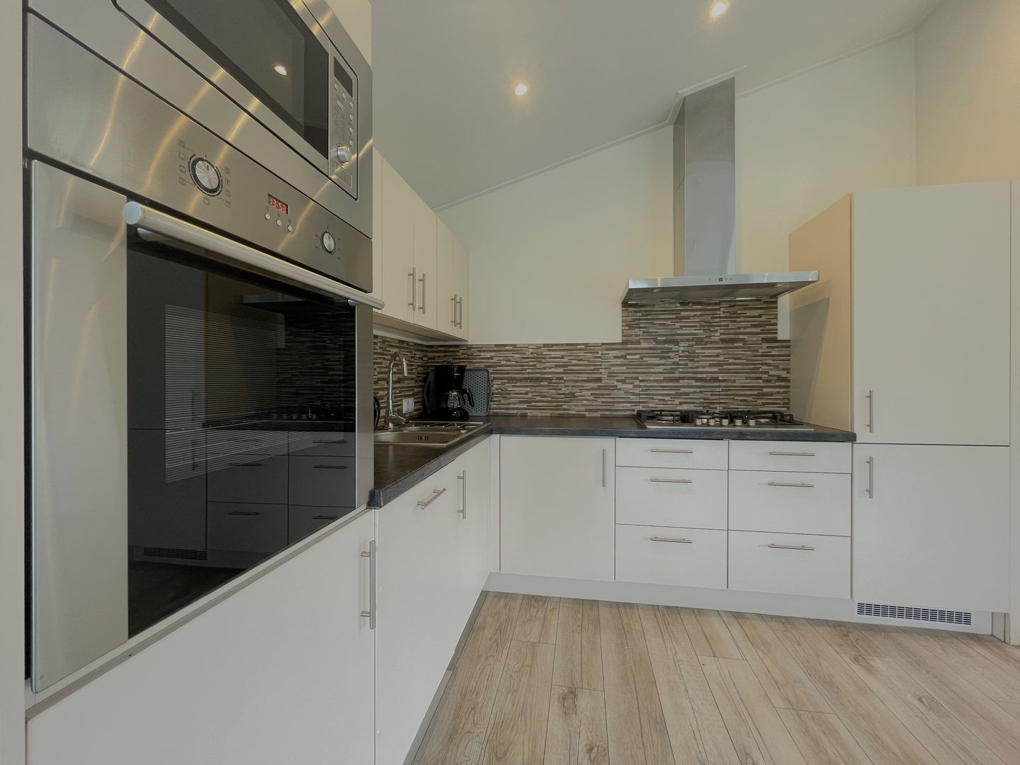 Foto 10 van Spijkweg 15-811