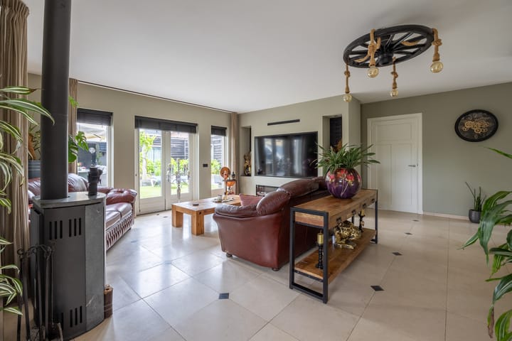 Foto 13 van Waaijakkers 2