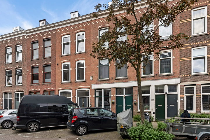 Bekijk foto 35 van Opzoomerstraat 30-A