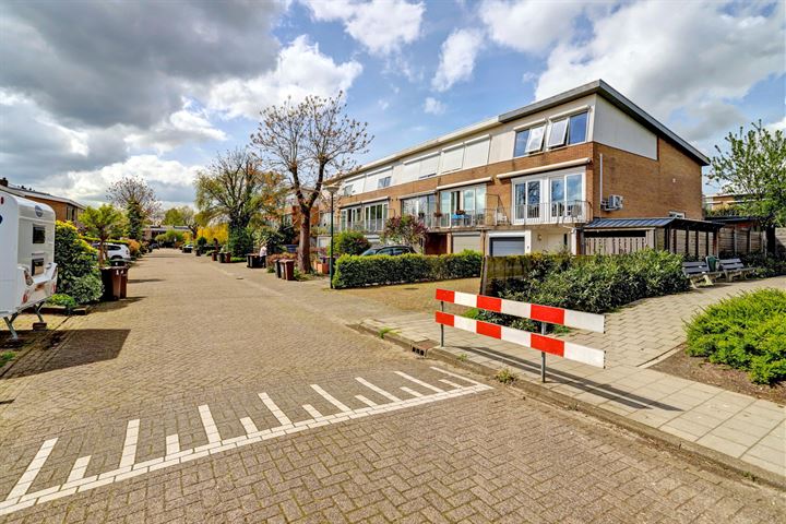 Bekijk foto 41 van Merovingersstraat 2