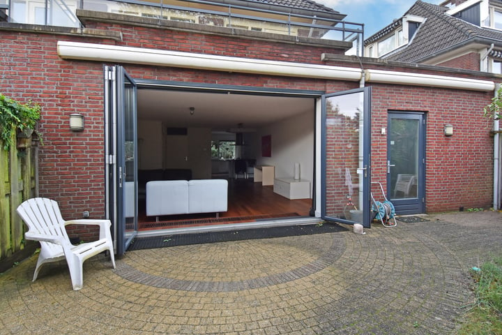 View photo 12 of Zegtruststraat 19