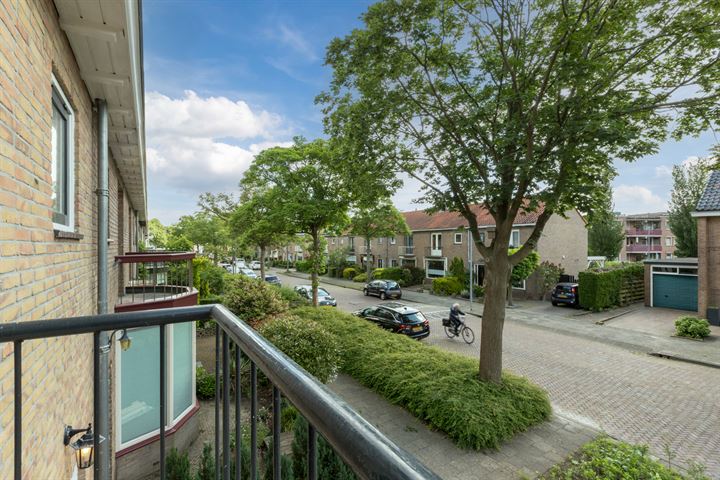 View photo 51 of Frederik Hendriklaan 58