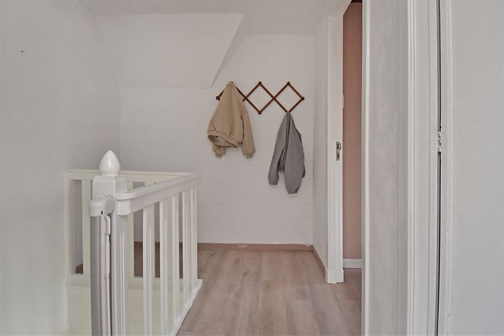 View photo 24 of Ternatestraat 117