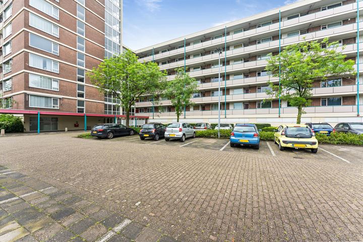 View photo 18 of Wilgenplaslaan 214