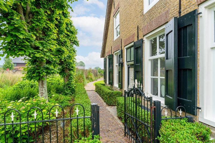 Bekijk foto 4 van Grote Kerkstraat 69