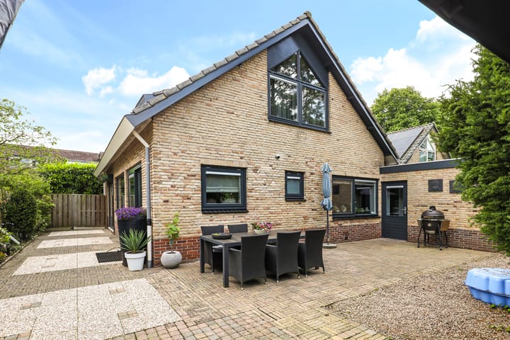 Foto 58 van Rijnstraat 10