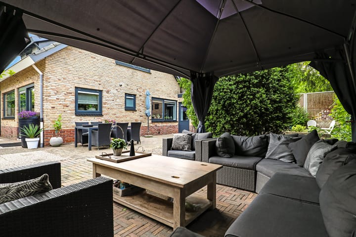 Foto 64 van Rijnstraat 10