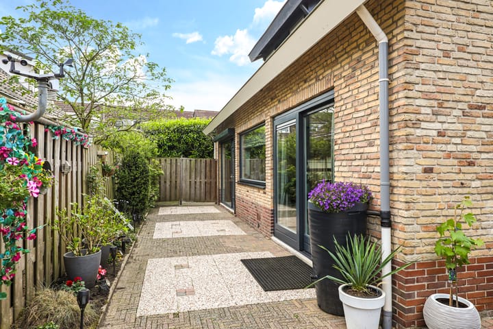 Foto 70 van Rijnstraat 10