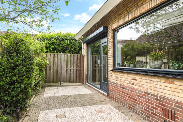 Foto 73 van Rijnstraat 10