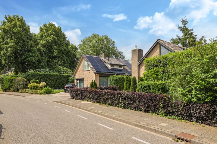 Foto 84 van Rijnstraat 10