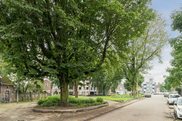 Bekijk foto 49 van Groeseindstraat 102-A