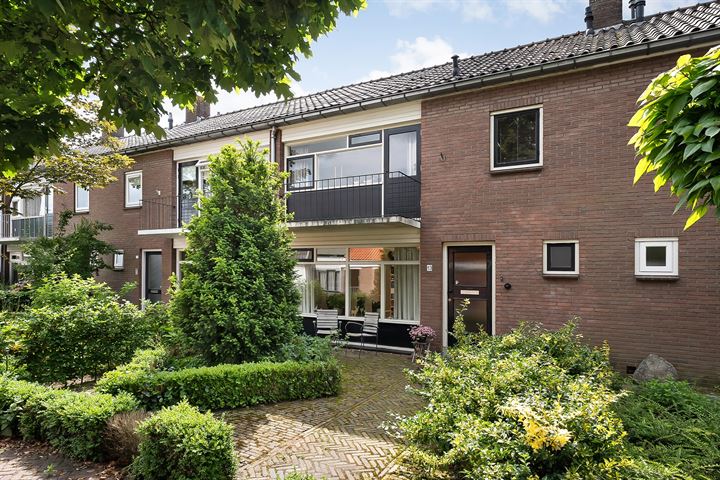 Bekijk foto 1 van Molenstraat 13