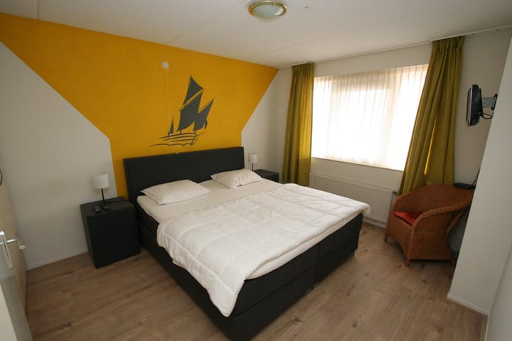 Foto 12 van Veneweg 294-96