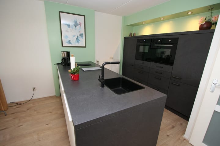 Foto 18 van Veneweg 294-96