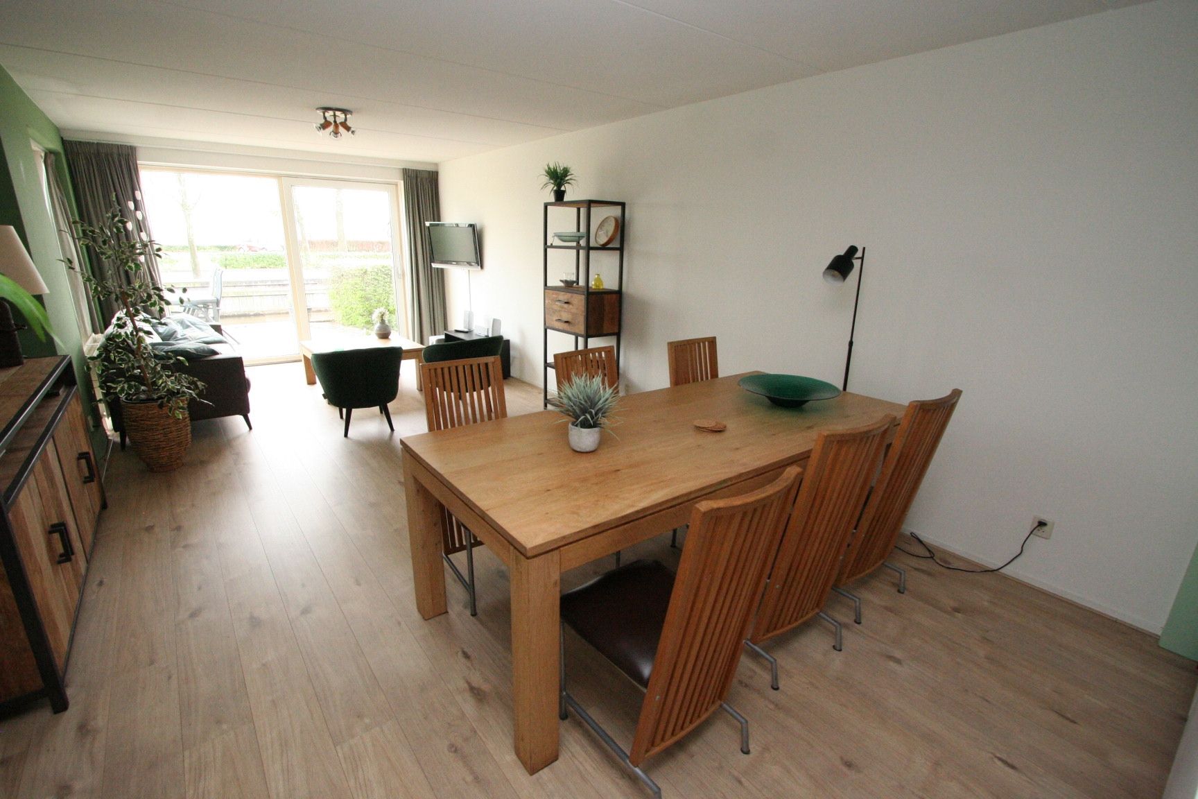 Foto 21 van Veneweg 294-96