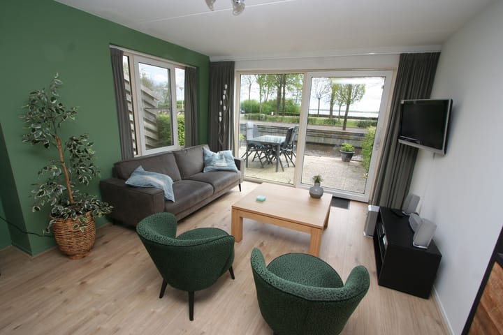 Foto 25 van Veneweg 294-96