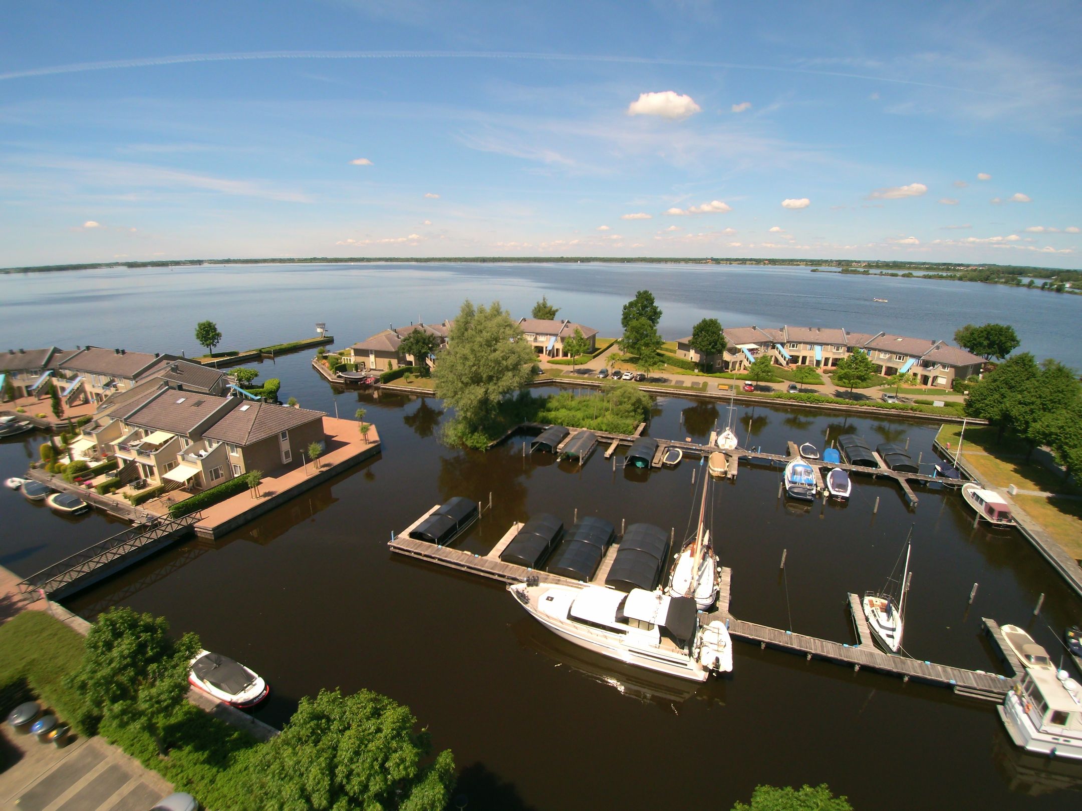 Foto 42 van Veneweg 294-96