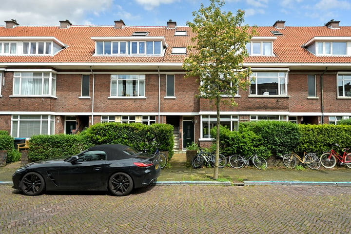 Bekijk foto 1 van van Faukenbergestraat 84