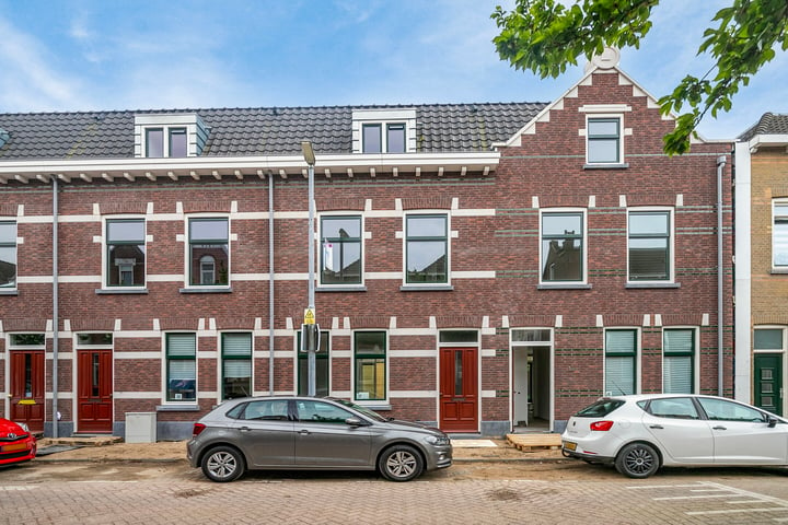 Bekijk foto 1 van 2e Carnissestraat 32