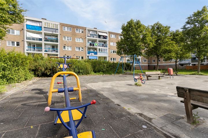 Bekijk foto 31 van Zuidervaart 100