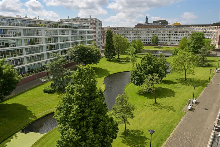 Bekijk foto 20 van Burgemeester De Monchyplein 302