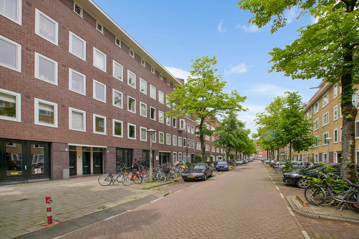 Bekijk foto 3 van Stuyvesantstraat 15-1