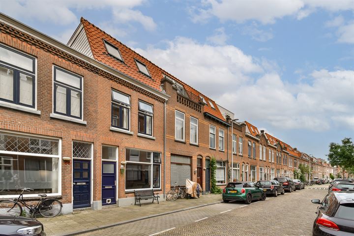 View photo 34 of Van Lennepstraat 53