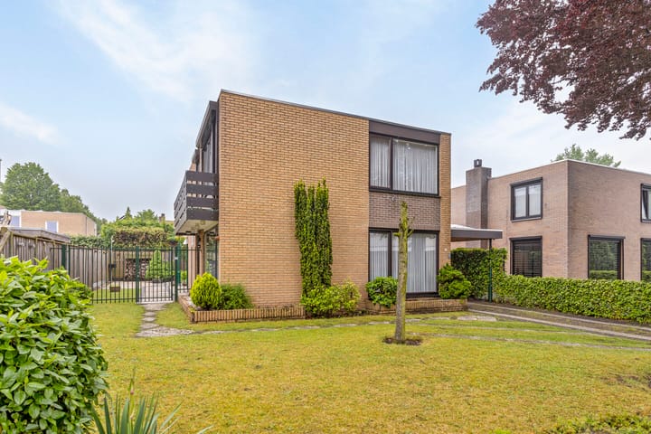 Foto 4 van Spoorstraat 7