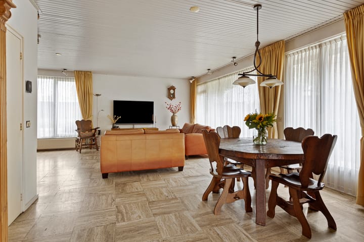 Foto 7 van Spoorstraat 7