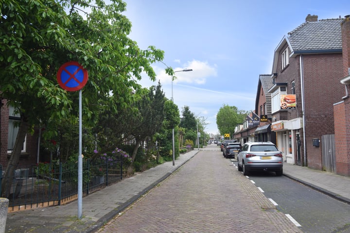 Bekijk foto 38 van Van der Goesstraat 3