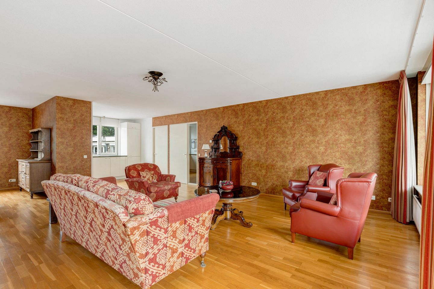 Photo 4 of Soesterbergsestraat 48-B