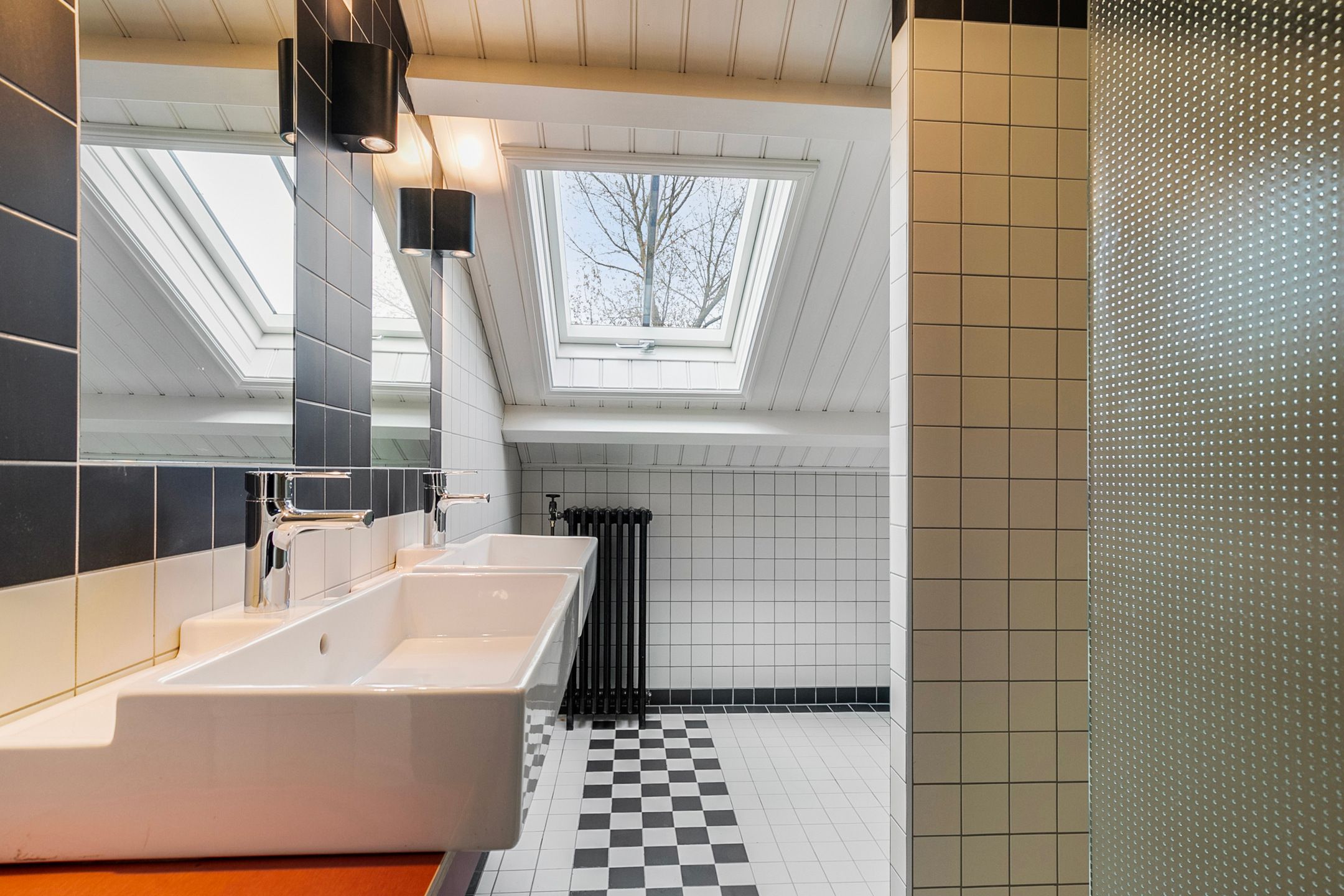 Foto 9 van Koningin Emmaweg 30