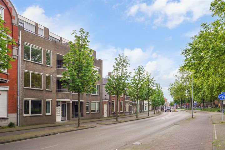 Bekijk foto 35 van Piusstraat 28-10