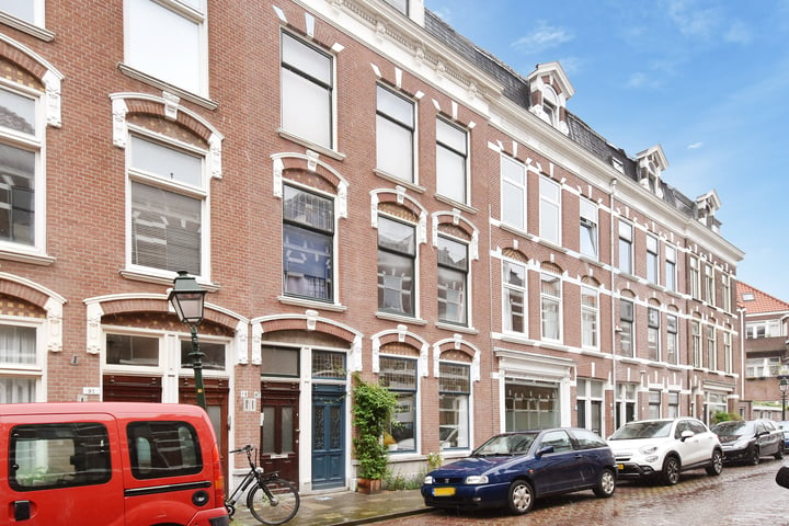 Bekijk foto 35 van Obrechtstraat 85